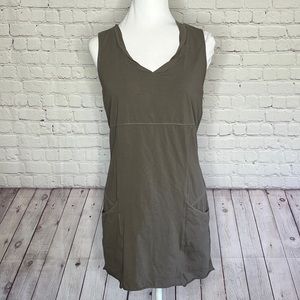 Athleta Sleeveless V Neck Jersey Dress with Pockets